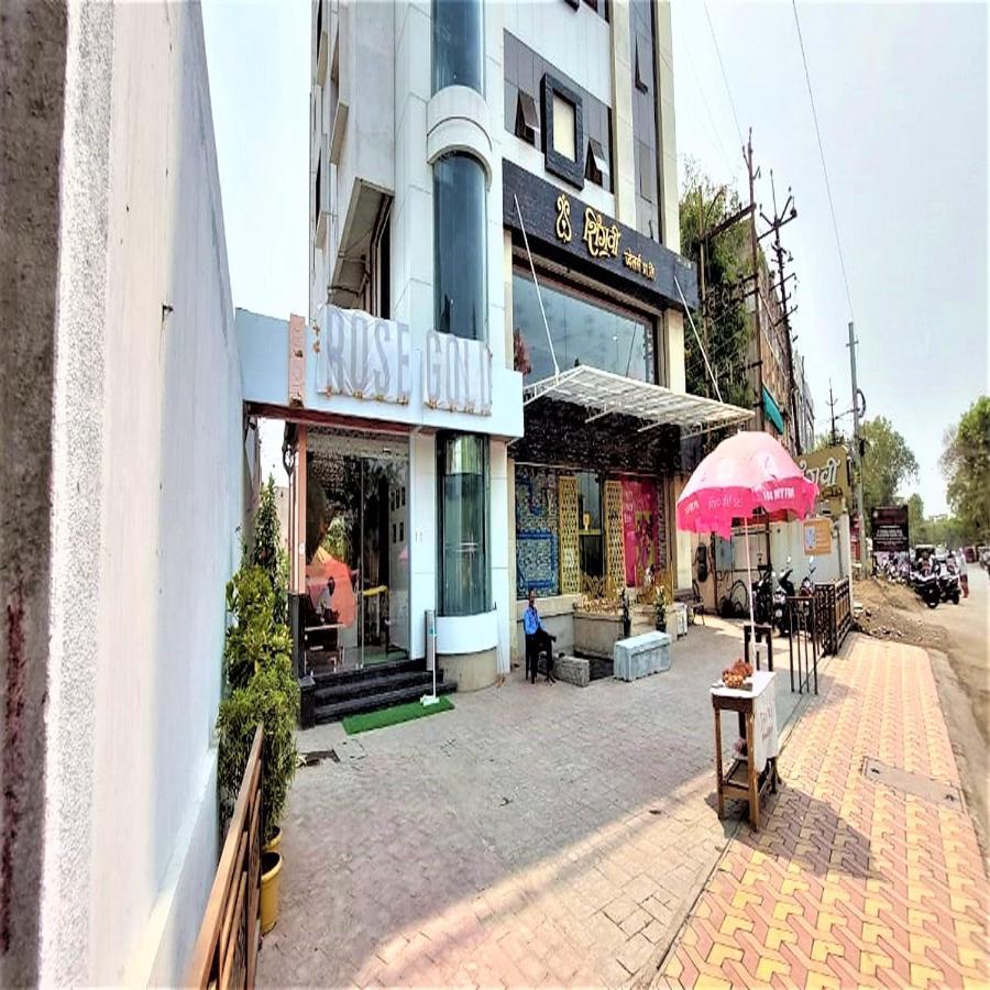 Hotel Rose Gold Ahmednagar Eksteriør bilde